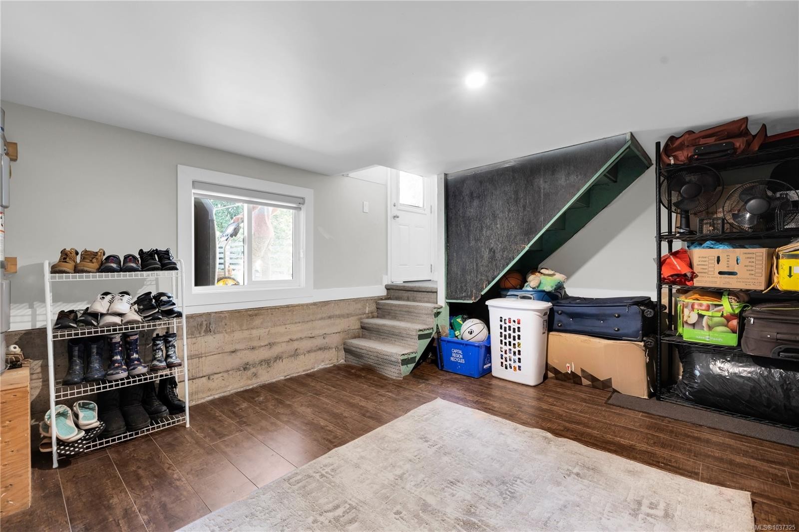251 Sims Ave, Saanich, BC