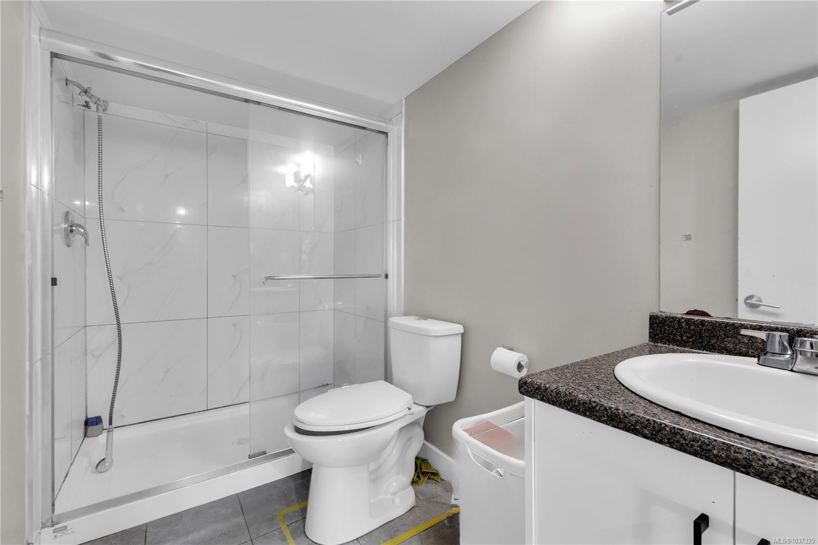 251 Sims Ave, Saanich, BC
