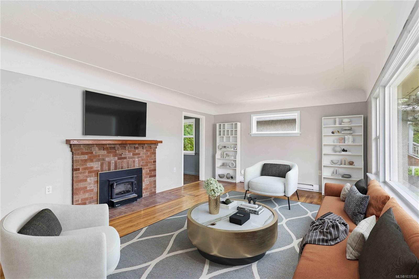 1541 Mcrae Ave, Saanich, BC
