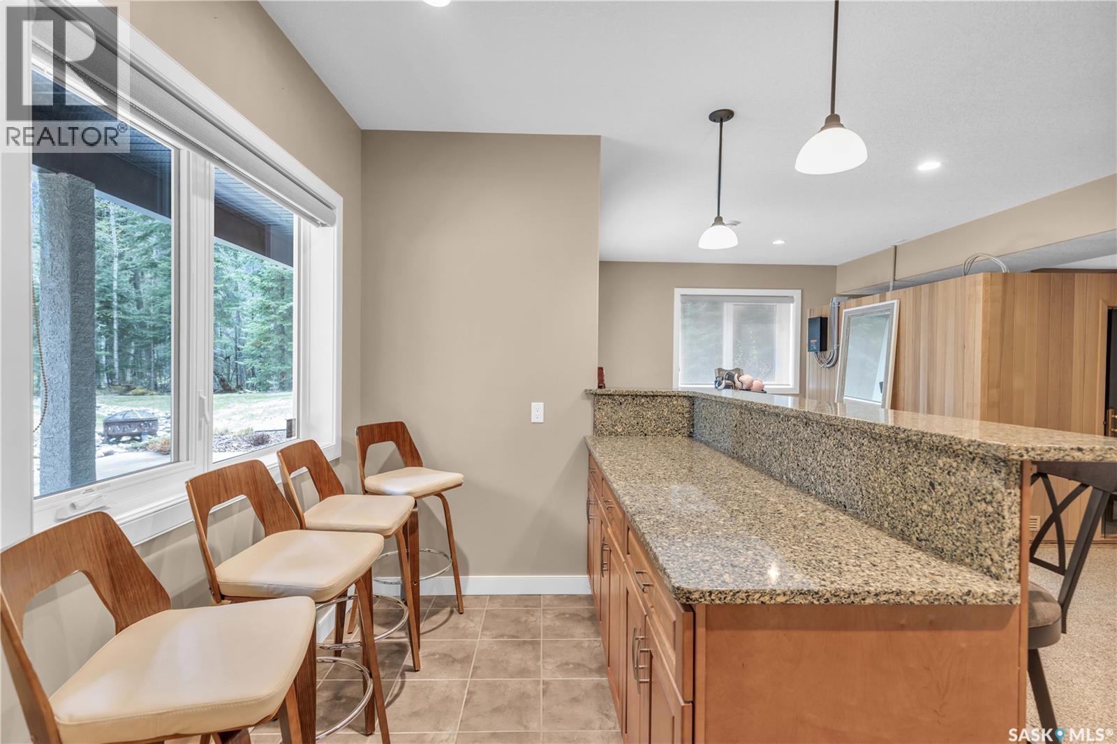 #26 Estates Drive, Elk Ridge, SK - Indoor Photo Showing Dining Room