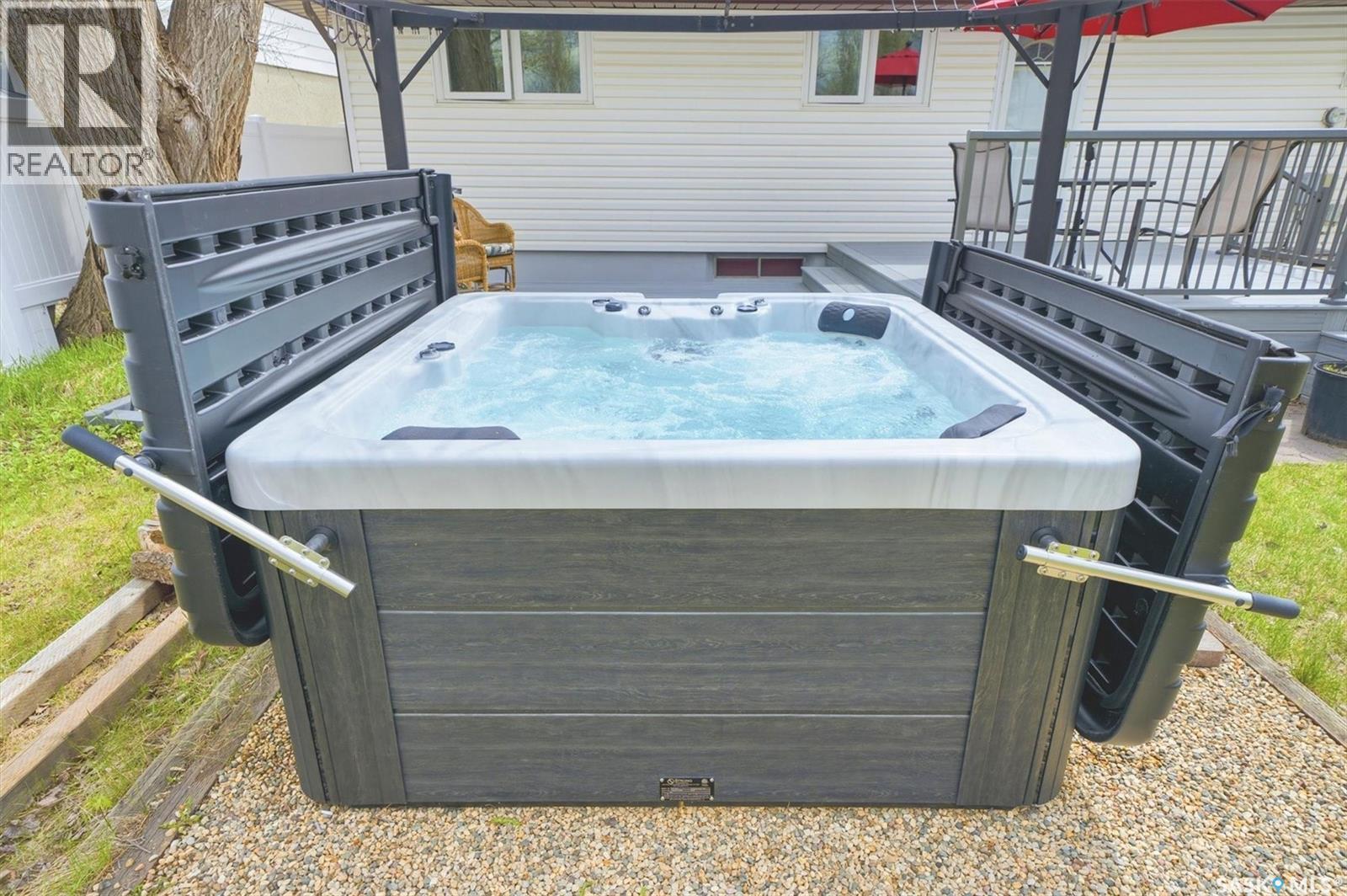 2922 21St Street W, Saskatoon, SK - Outdoor With Deck Patio Veranda With Exterior