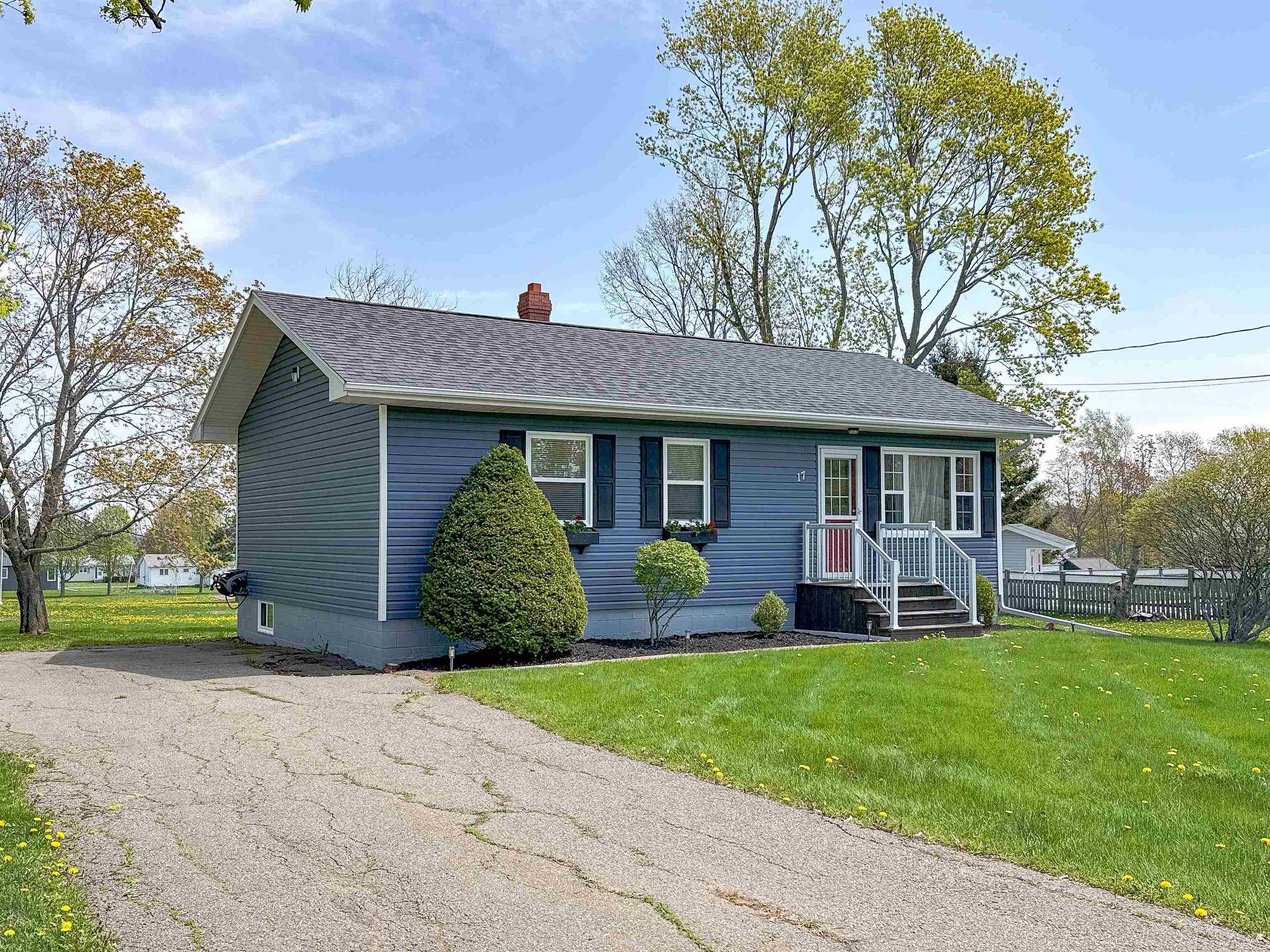 17 Poplar Avenue, Charlottetown, PE