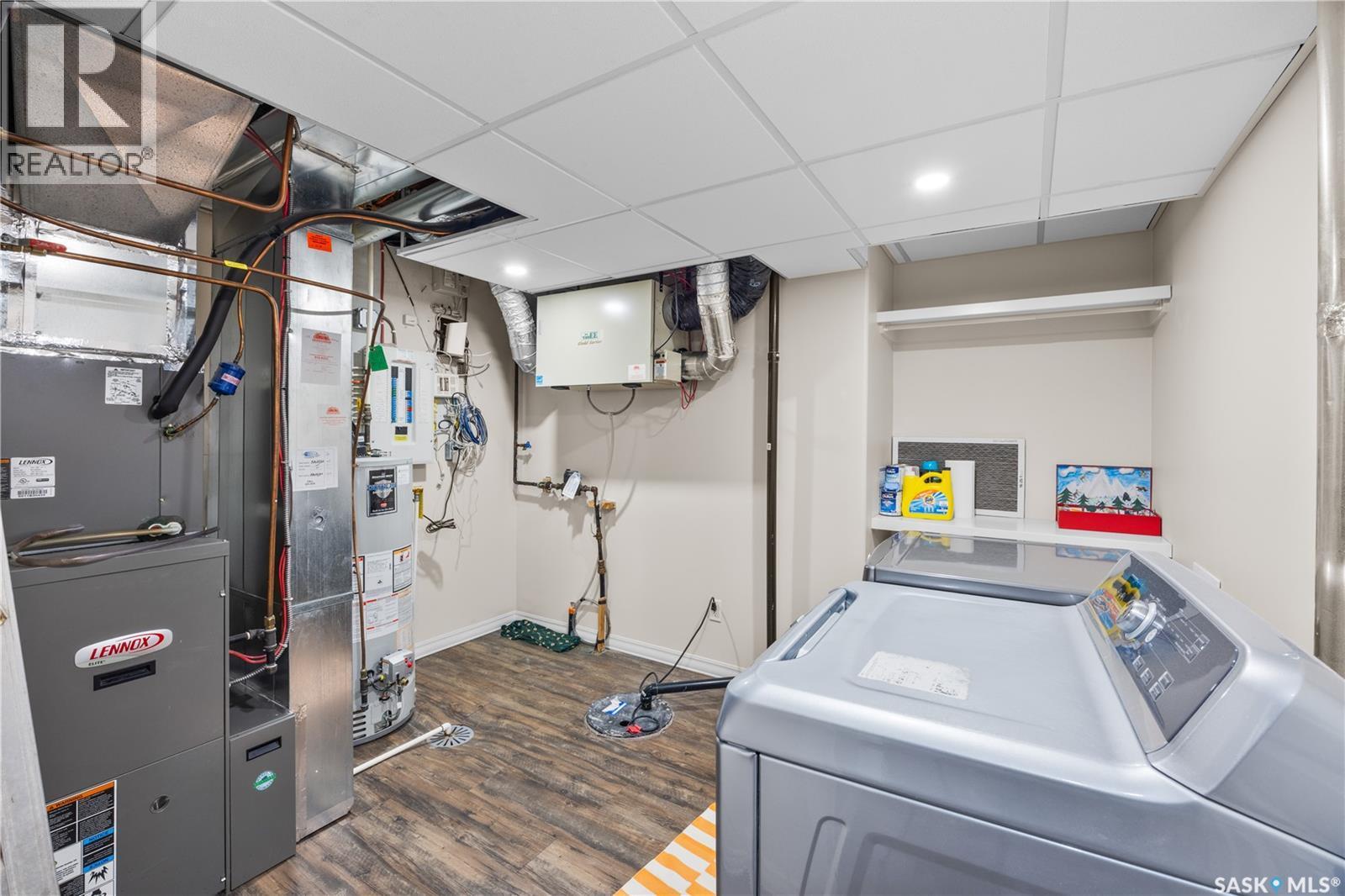 806 Stonebridge Common, Saskatoon, SK - Indoor