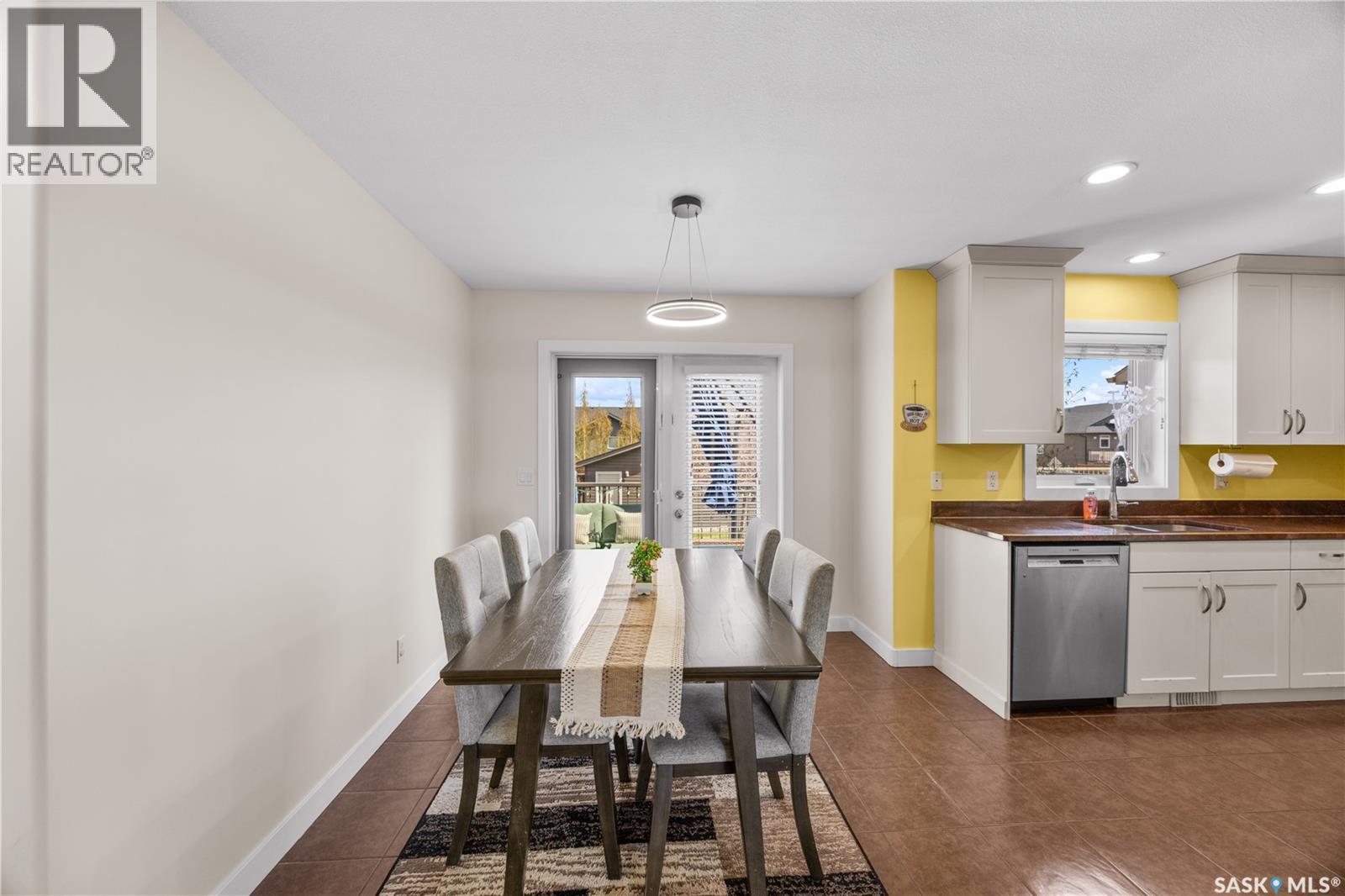 806 Stonebridge Common, Saskatoon, SK - Indoor