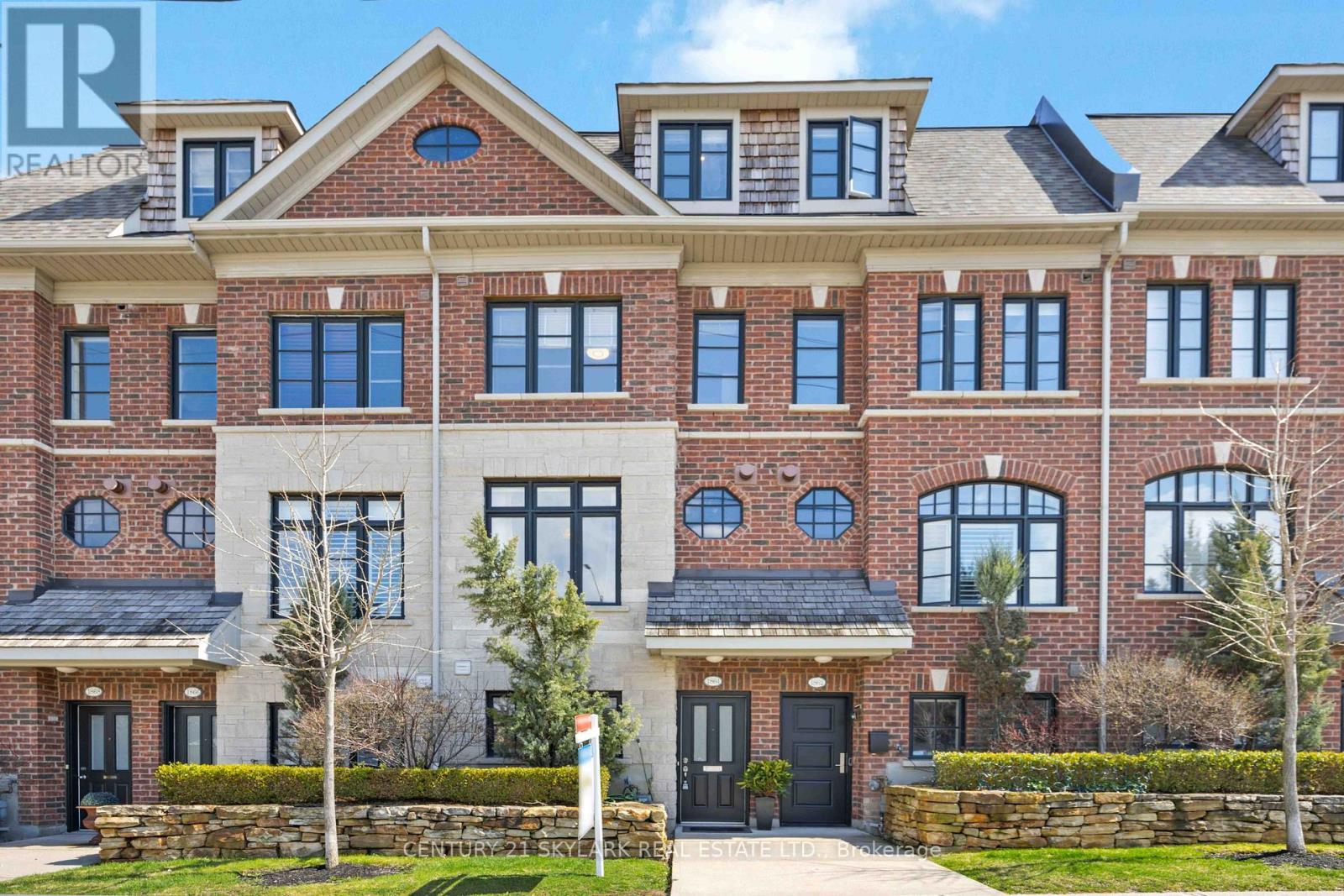 1864 Burnhamthorpe Road E, Mississauga, ON - Outdoor With Facade