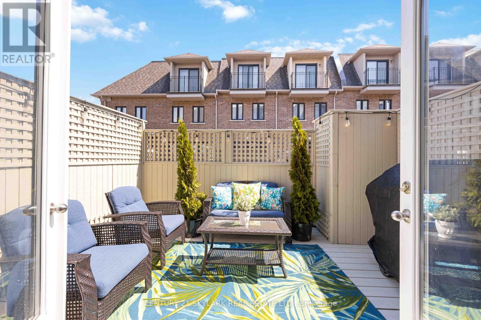 1864 Burnhamthorpe Road E, Mississauga, ON - Outdoor With Deck Patio Veranda