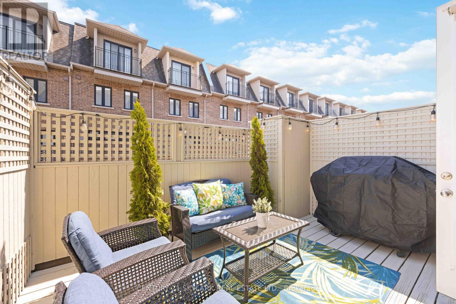 1864 Burnhamthorpe Road E, Mississauga, ON - Outdoor With Deck Patio Veranda