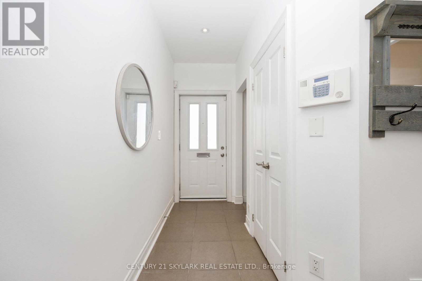 1864 Burnhamthorpe Road E, Mississauga, ON - Indoor Photo Showing Other Room