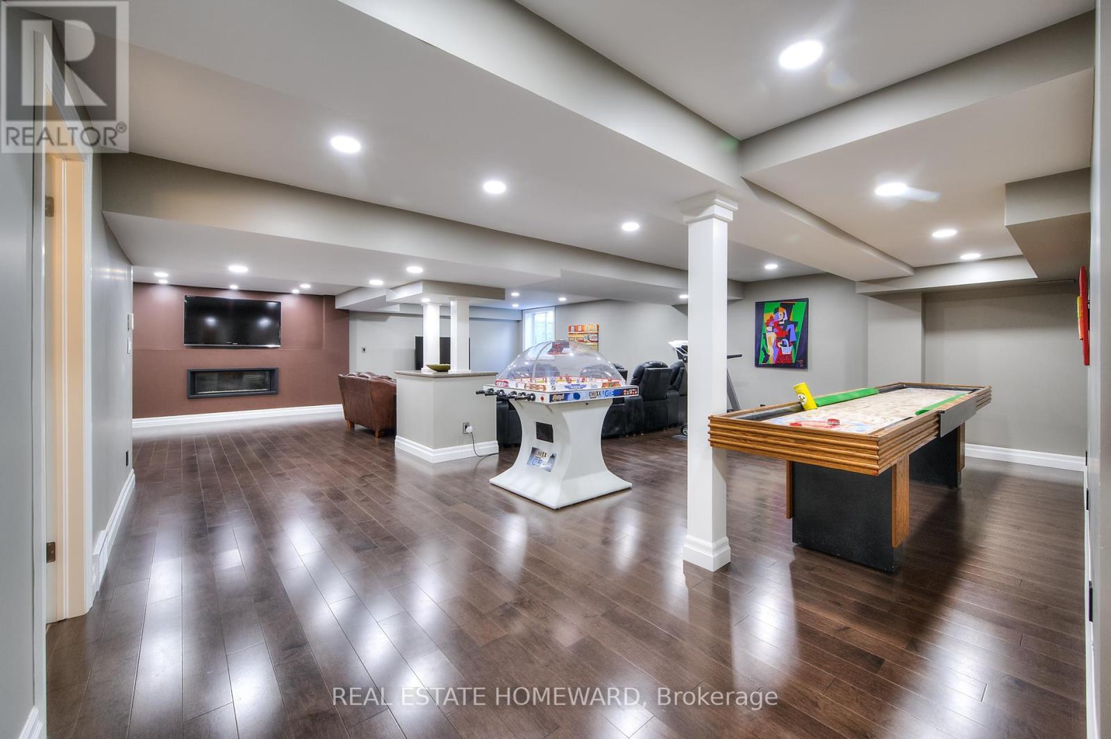 225 Ridgemere Court, Kitchener, ON - Indoor