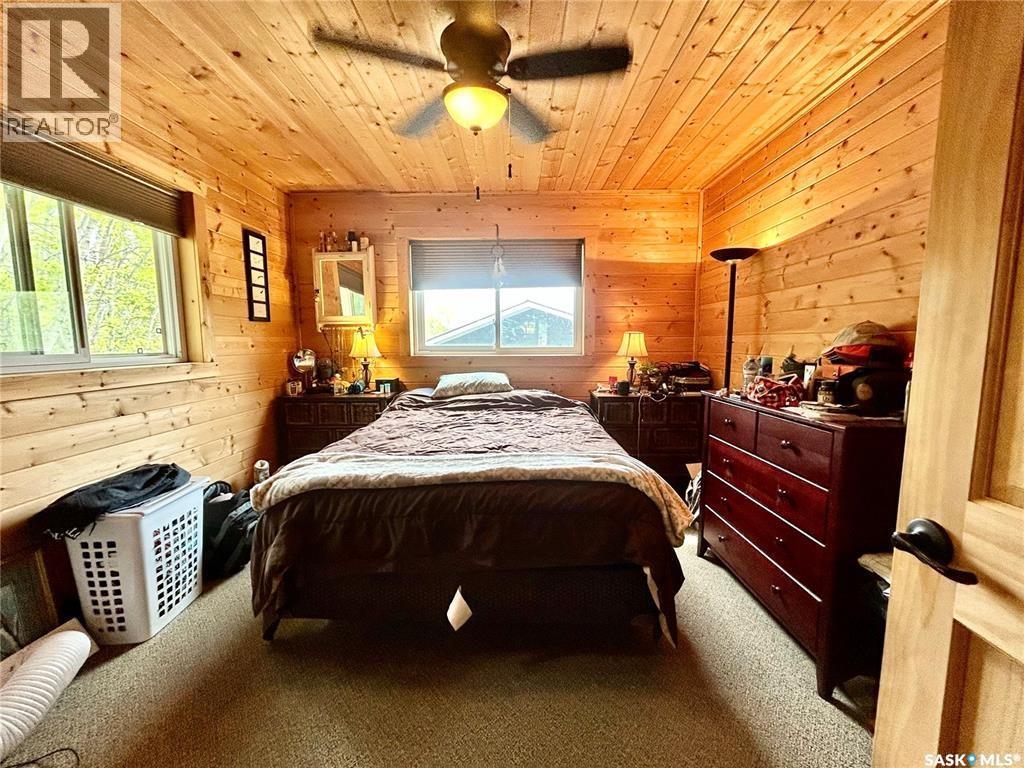 10 Hillview Drive, Tobin Lake, SK - Indoor Photo Showing Bedroom