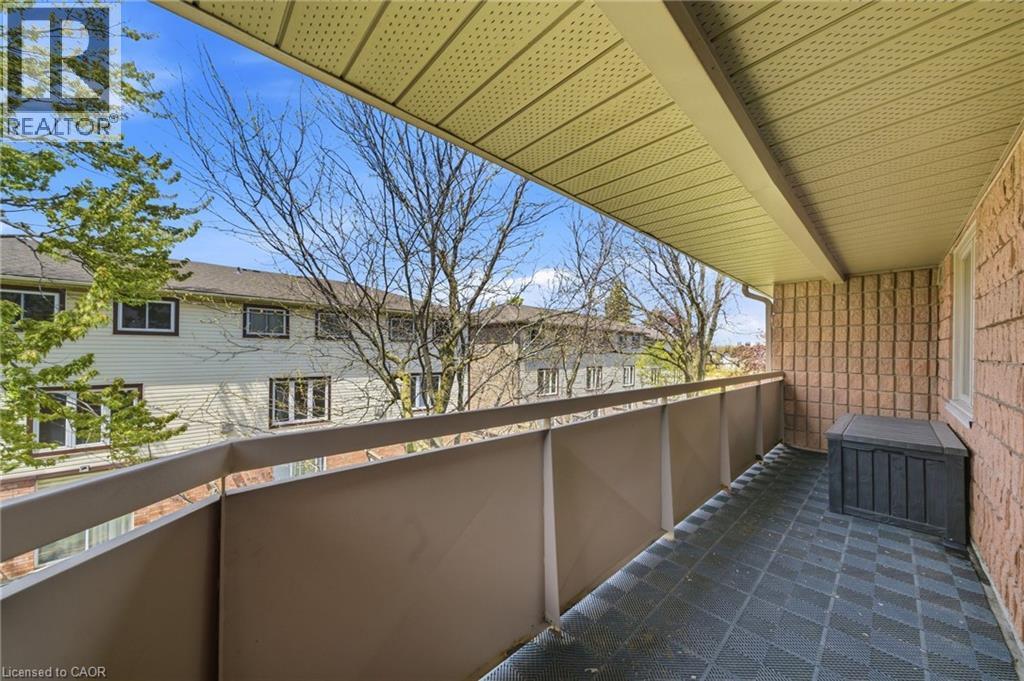 416 Limeridge Road E Unit# 303, Hamilton, ON - Outdoor With Balcony With Exterior