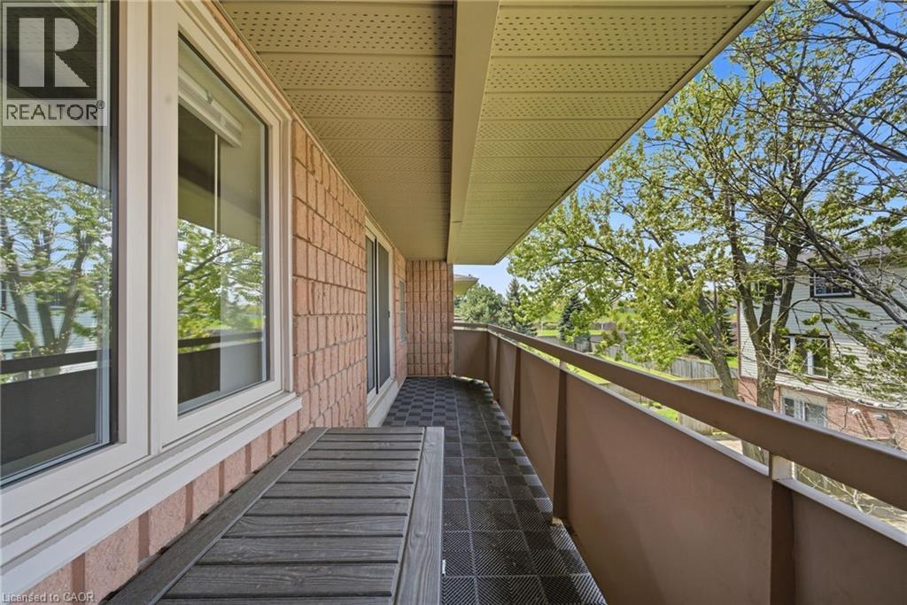 416 Limeridge Road E Unit# 303, Hamilton, ON - Outdoor With Balcony With Exterior