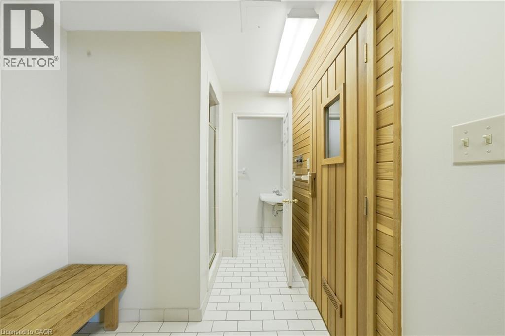416 Limeridge Road E Unit# 303, Hamilton, ON - Indoor