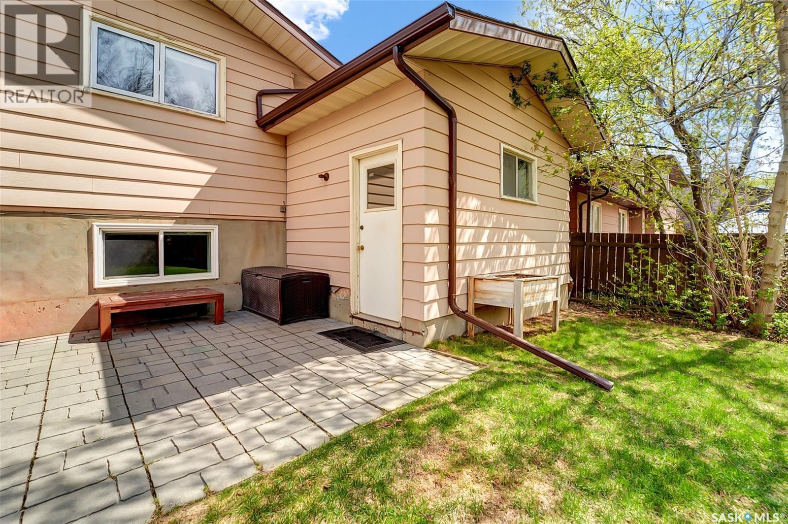 223 Penryn Crescent, Saskatoon, SK