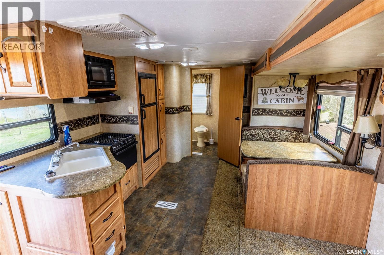 1045 Tatanka Drive, South Lake, SK