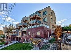 227 BATTLE Street Unit# 101 Kamloops, BC V2C 2L3