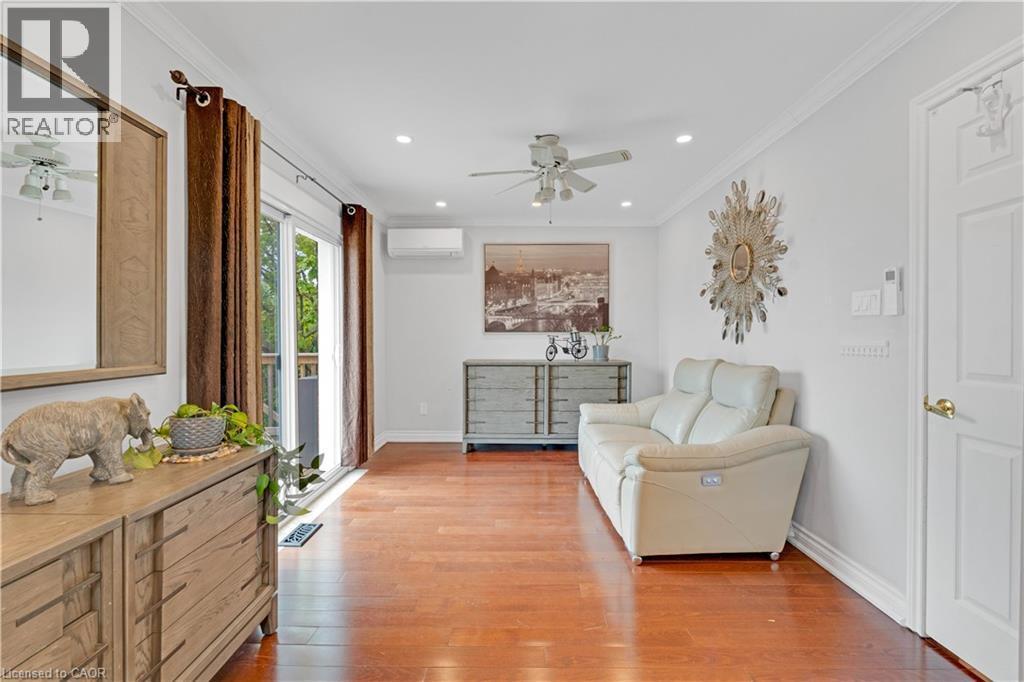 3460 Cawthra Road, Mississauga, ON - Indoor