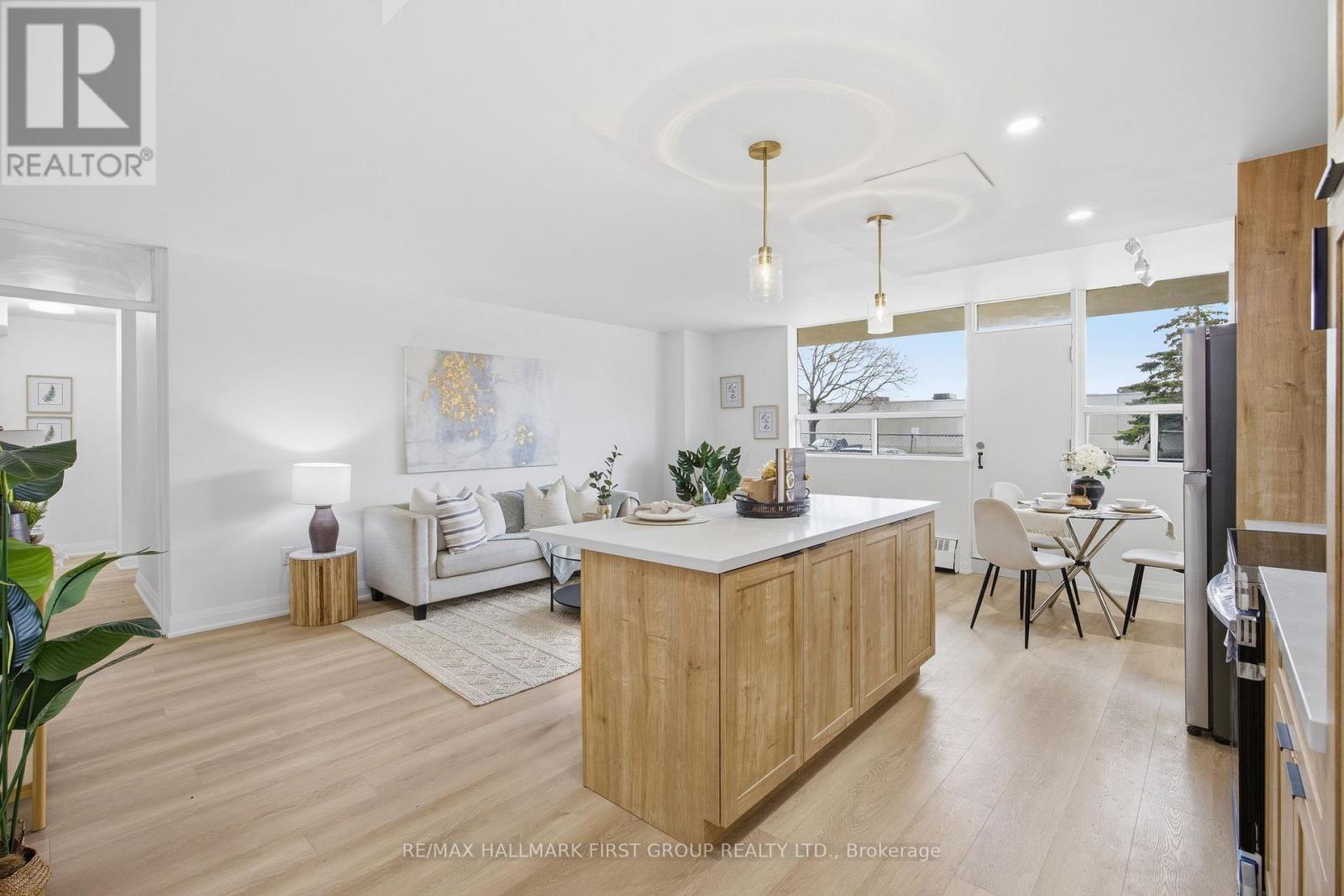 101 - 1950 Kennedy Road, Toronto, ON - Indoor