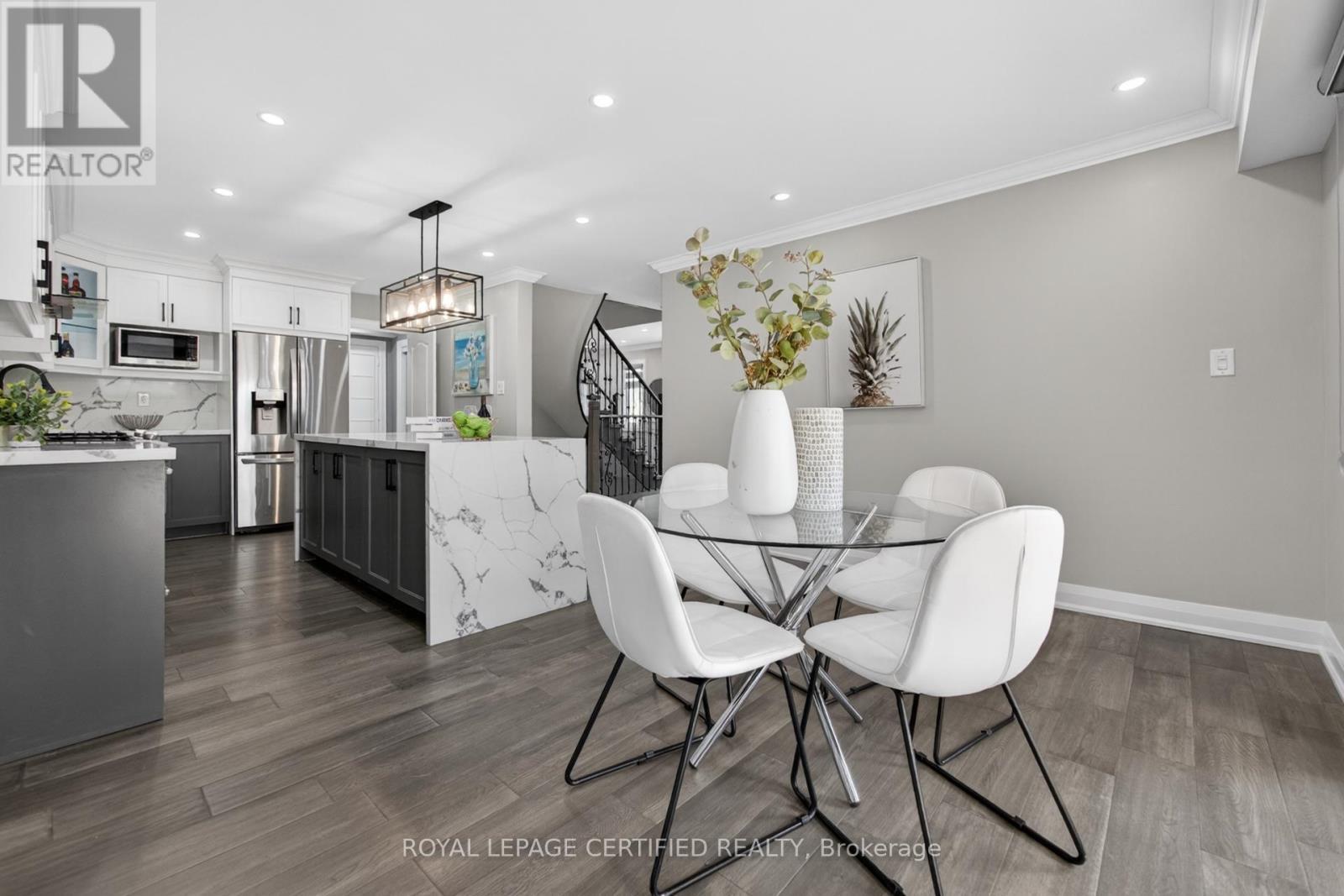 4174 Trellis Crescent, Mississauga, ON - Indoor Photo Showing Other Room