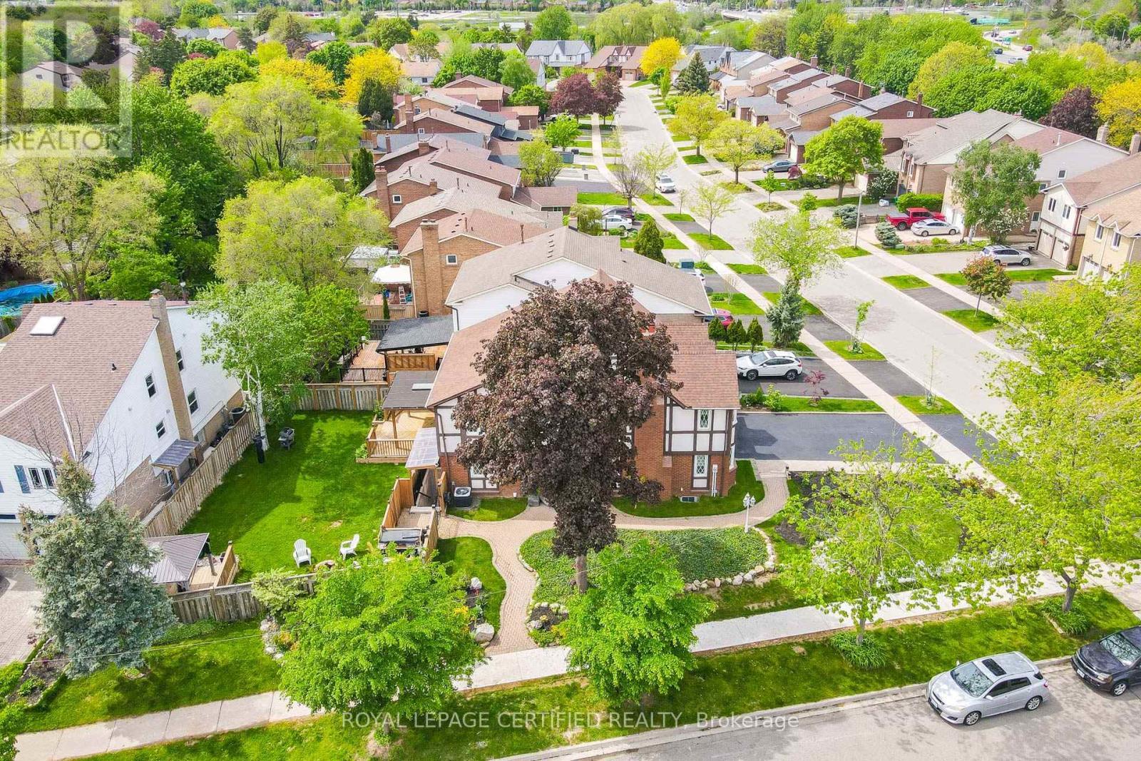 4174 Trellis Crescent, Mississauga, ON - Outdoor With View