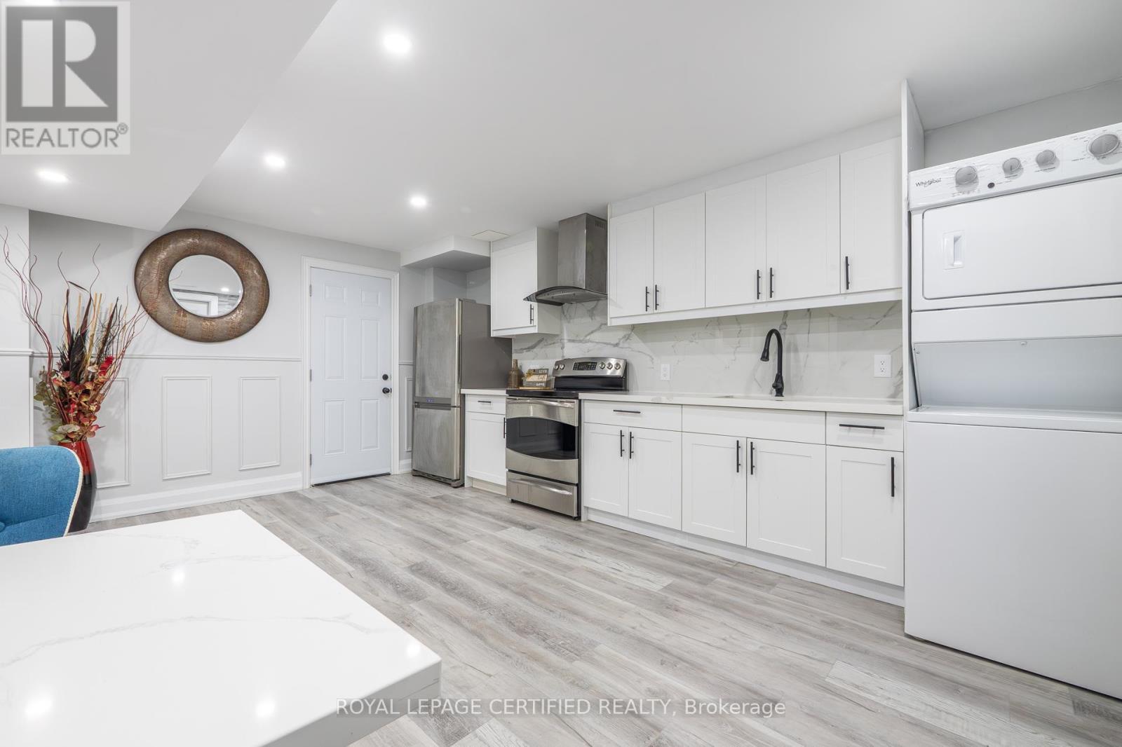 4174 Trellis Crescent, Mississauga, ON - Indoor Photo Showing Laundry Room