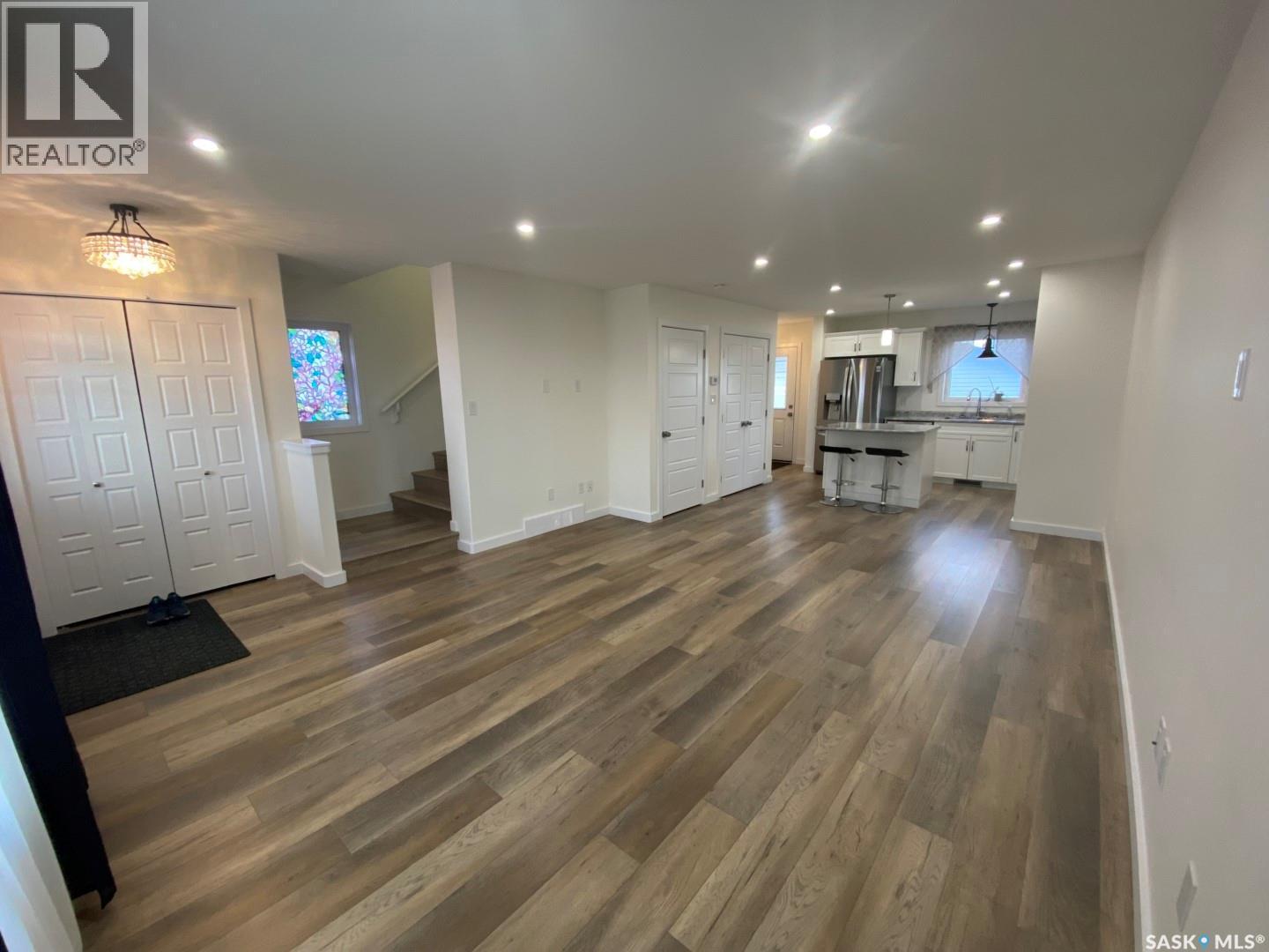 119 Reddekopp Crescent, Warman, SK - Indoor