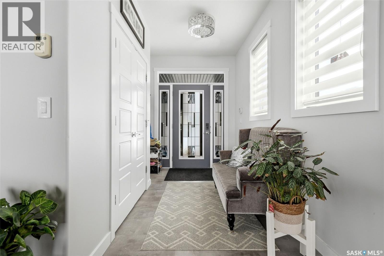 5237 Snowbirds Crescent, Regina, SK