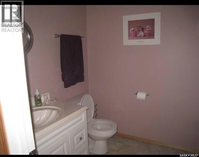1101 109Th Avenue, Tisdale, SK - Indoor Photo Showing Bathroom