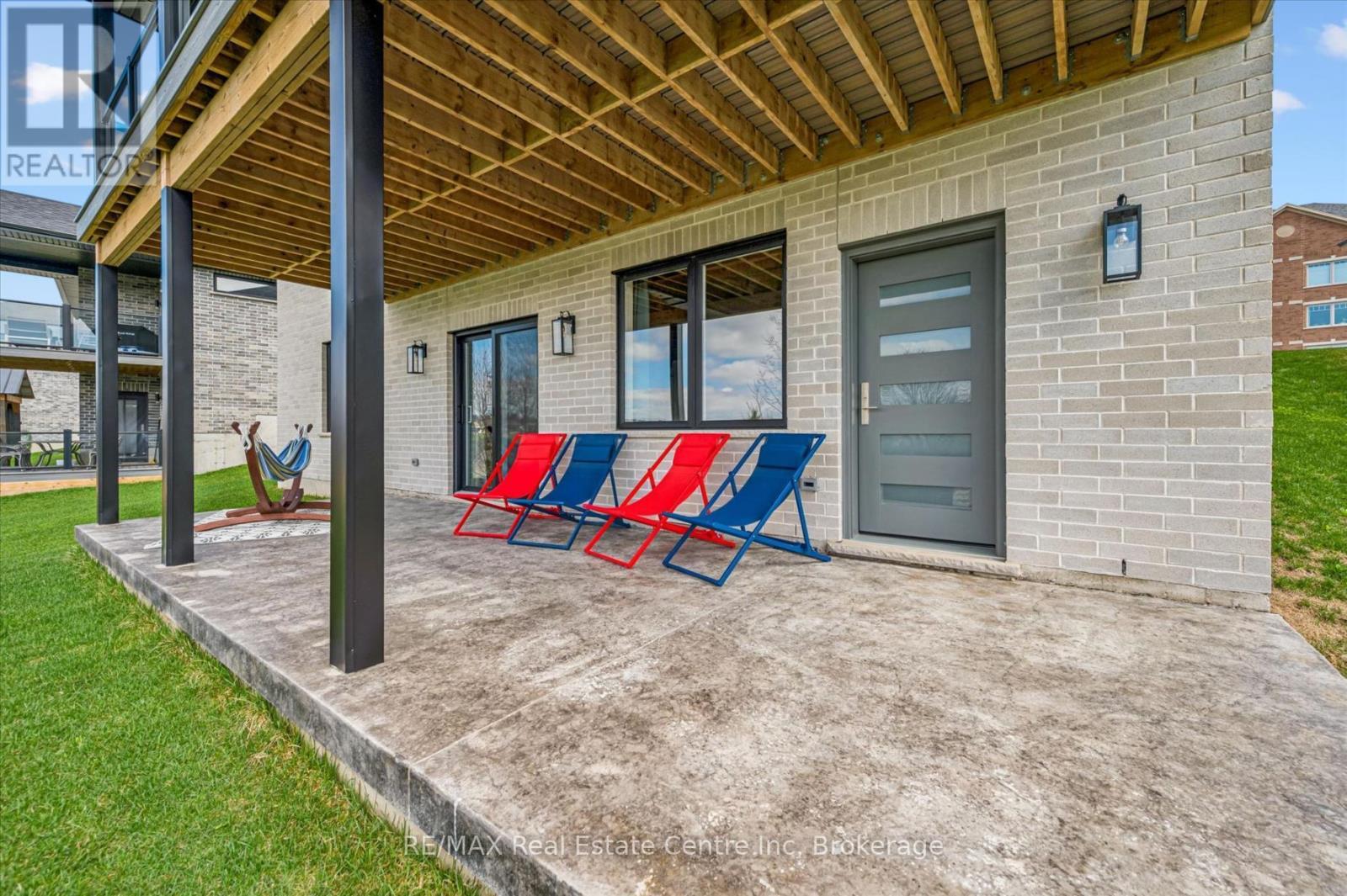 14 Faith Drive, Mapleton, ON - Outdoor With Deck Patio Veranda With Exterior