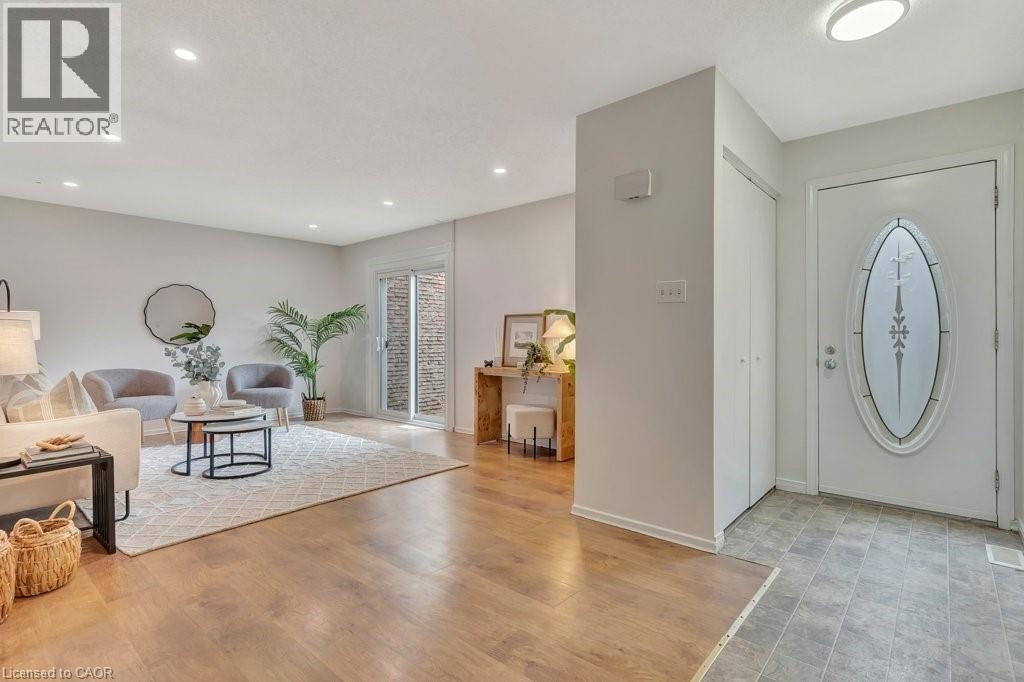 175 Janefield Avenue, Guelph, ON - Indoor