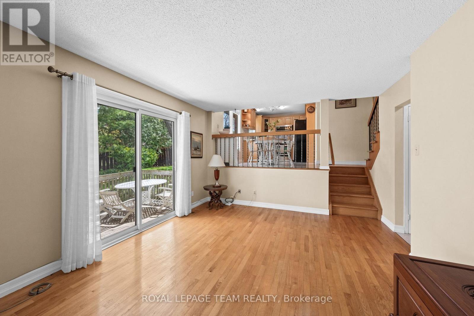 6 Byrd Crescent, Ottawa, ON - Indoor