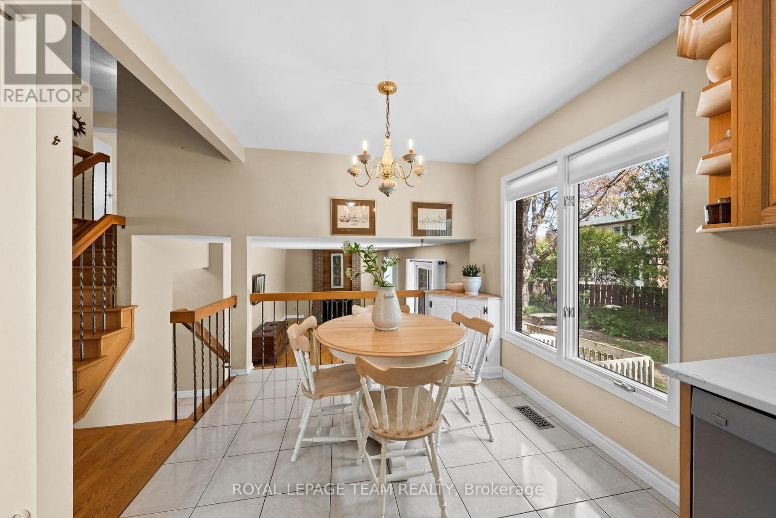 6 Byrd Crescent, Ottawa, ON - Indoor Photo Showing Dining Room