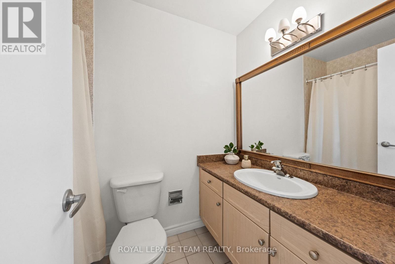 6 Byrd Crescent, Ottawa, ON - Indoor Photo Showing Bathroom