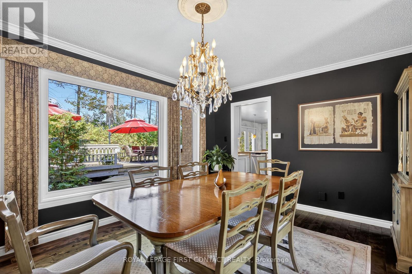 26 Edgecombe Terrace, Springwater, ON - Indoor Photo Showing Dining Room