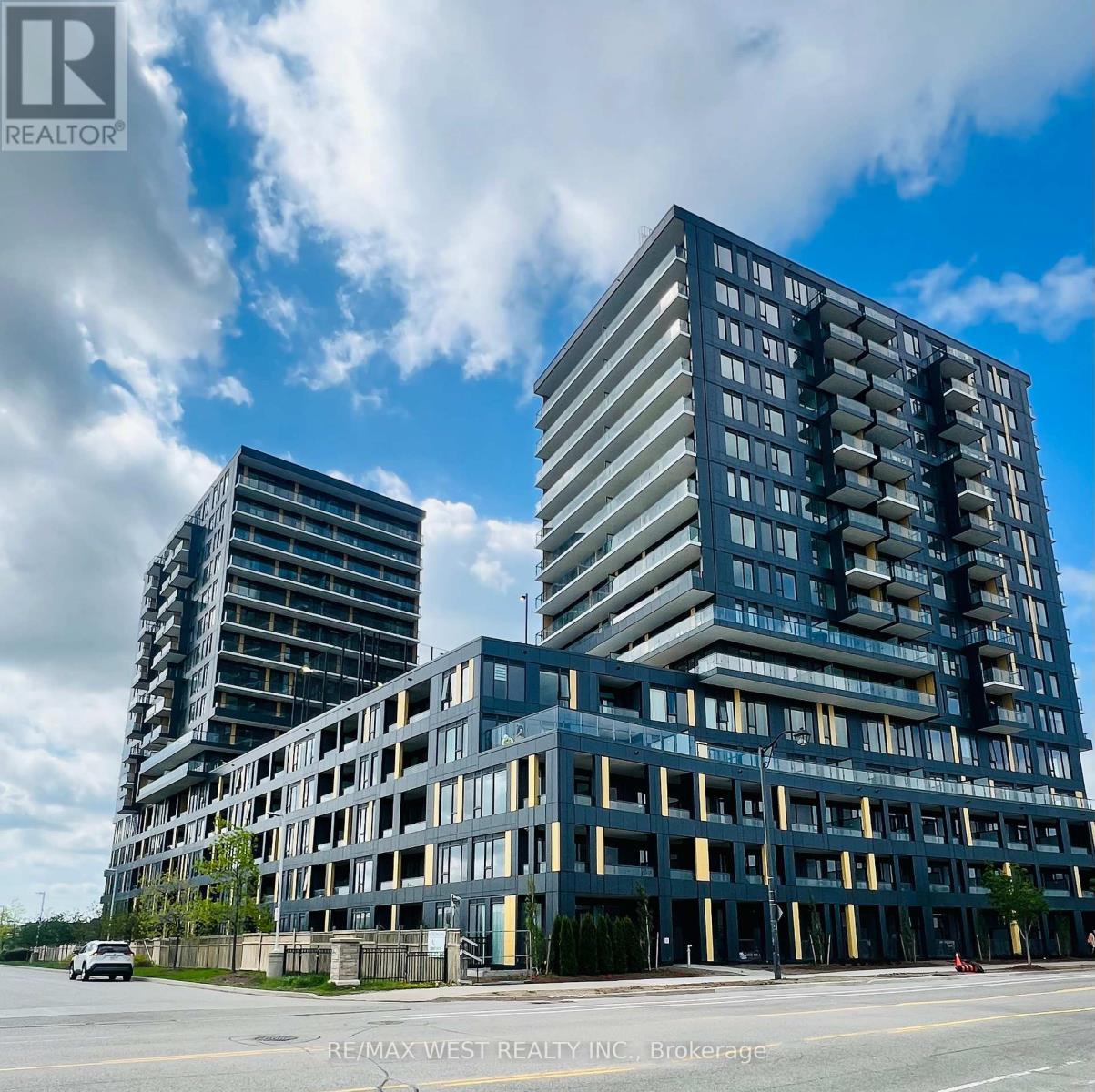D1502 - 4878 Powers Common, Burlington, ON - Outdoor With Facade