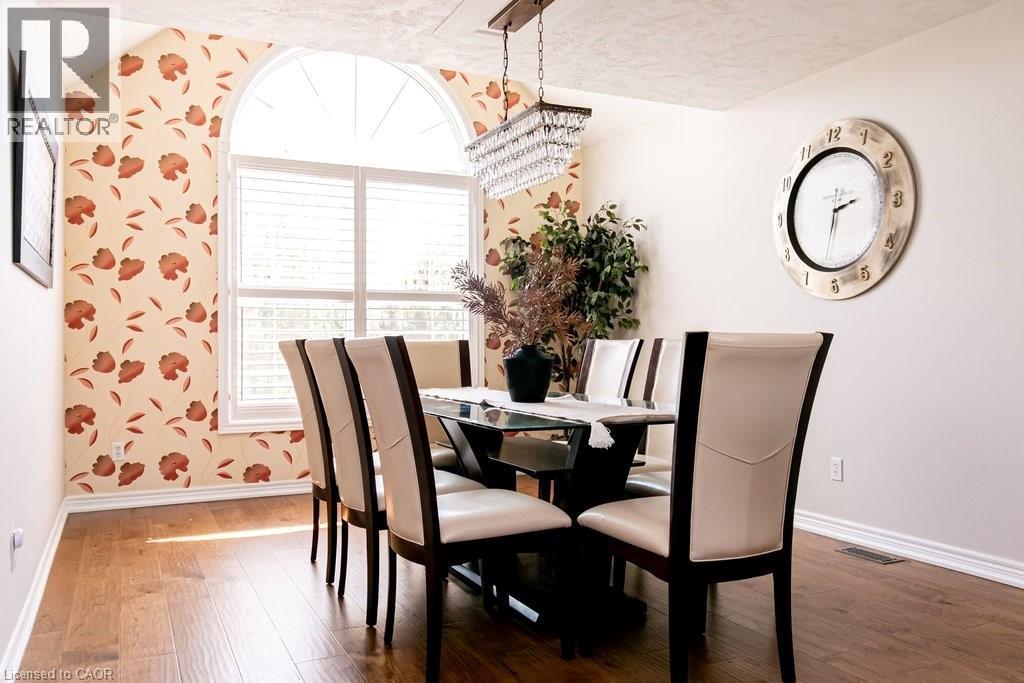 32A Haldimand Trail, Dunnville, ON - Indoor Photo Showing Dining Room