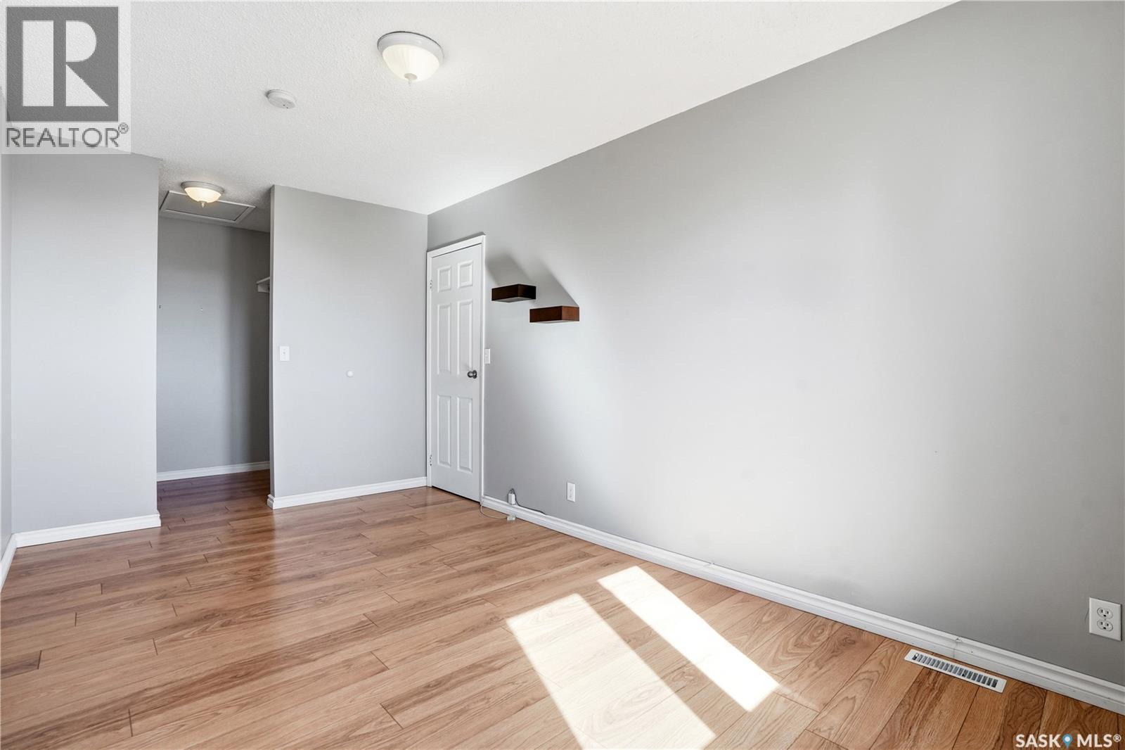 4174 Castle Road, Regina, SK - Indoor Photo Showing Other Room