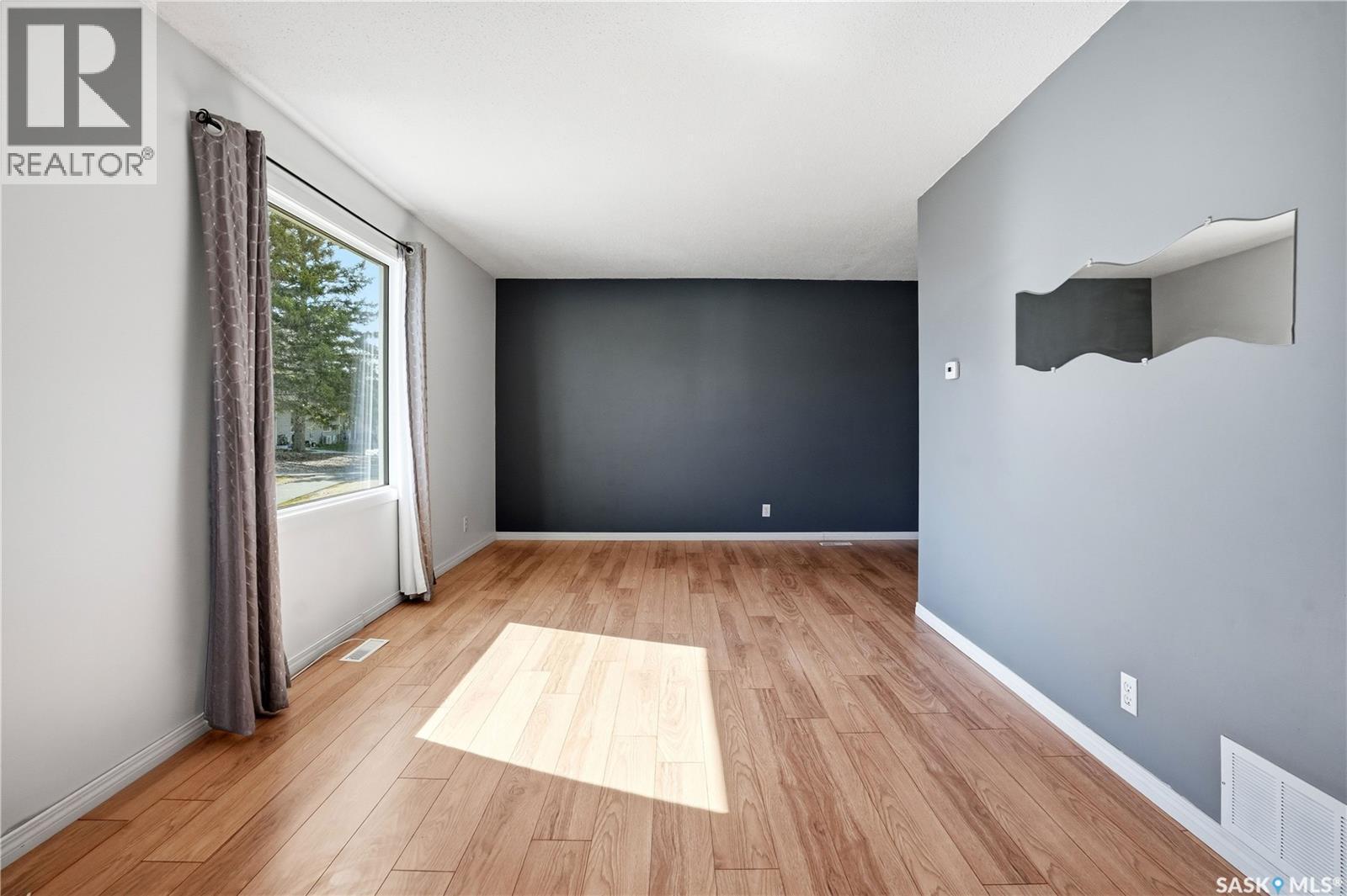 4174 Castle Road, Regina, SK - Indoor Photo Showing Other Room