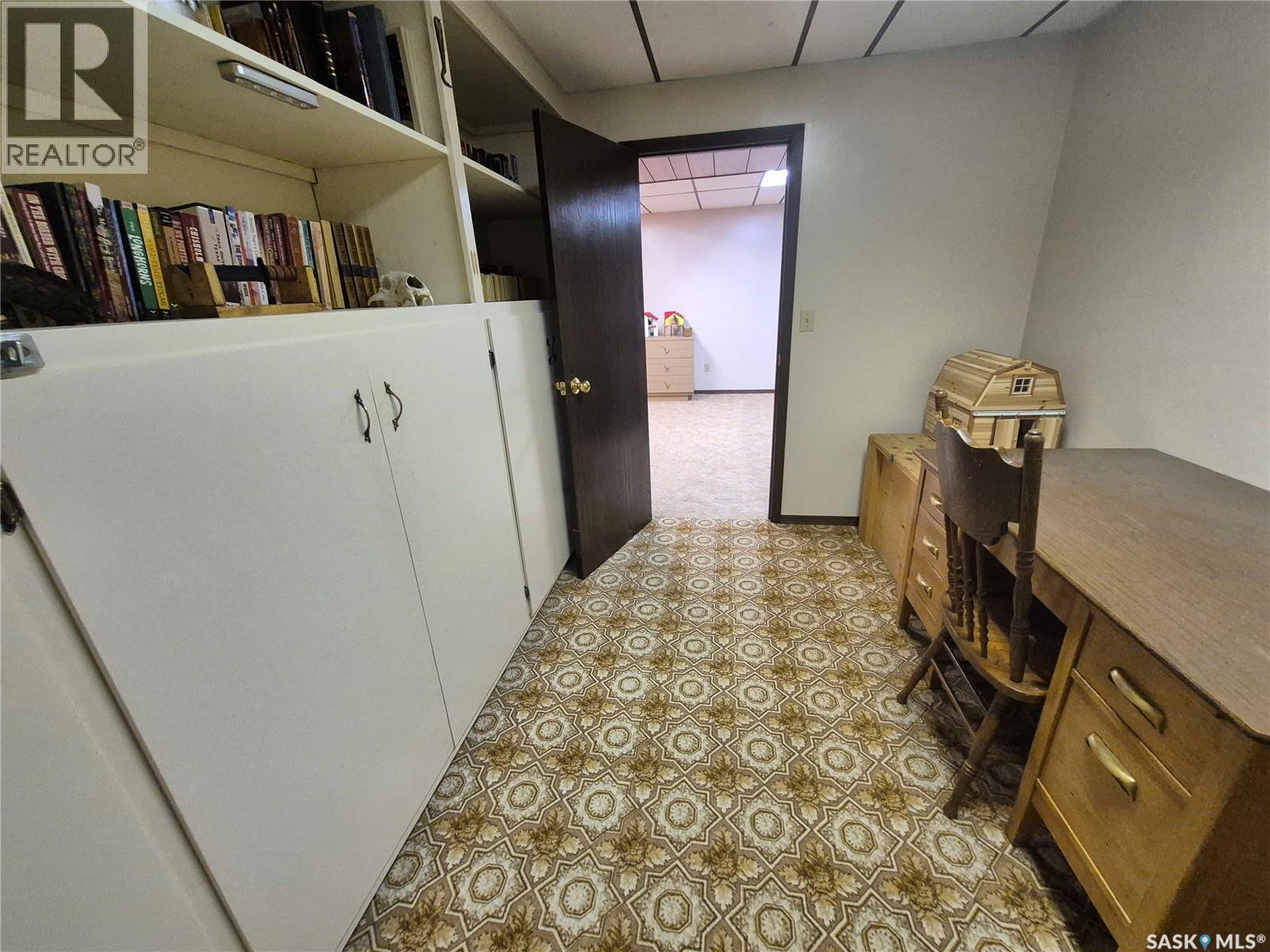 10 Yandeau Crescent, Radville, SK - Indoor Photo Showing Other Room
