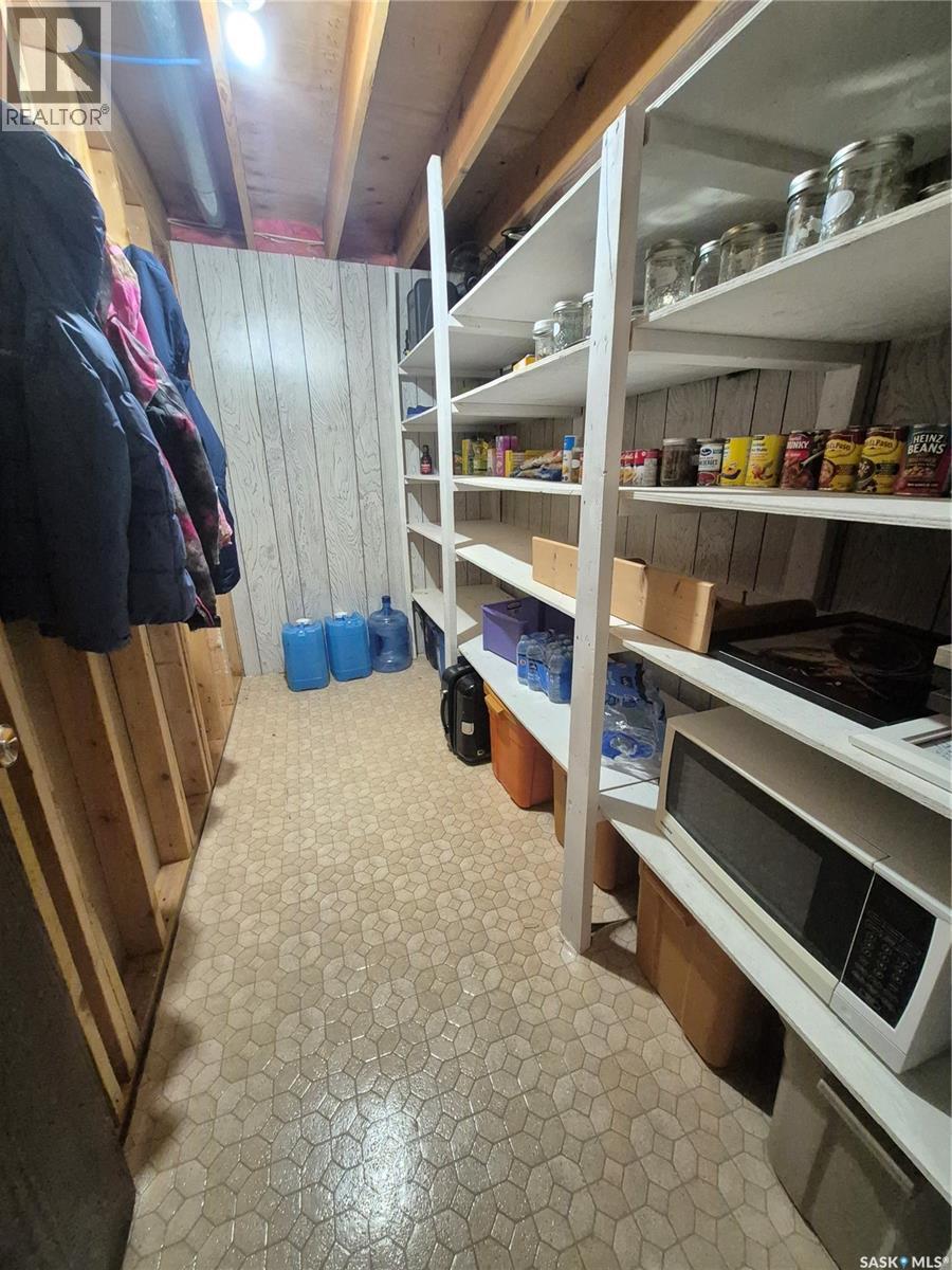 10 Yandeau Crescent, Radville, SK - Indoor With Storage