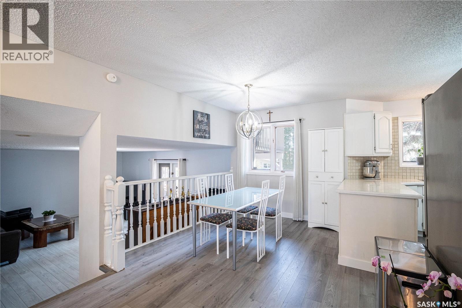 435 Christopher Road, Saskatoon, SK - Indoor Photo Showing Dining Room