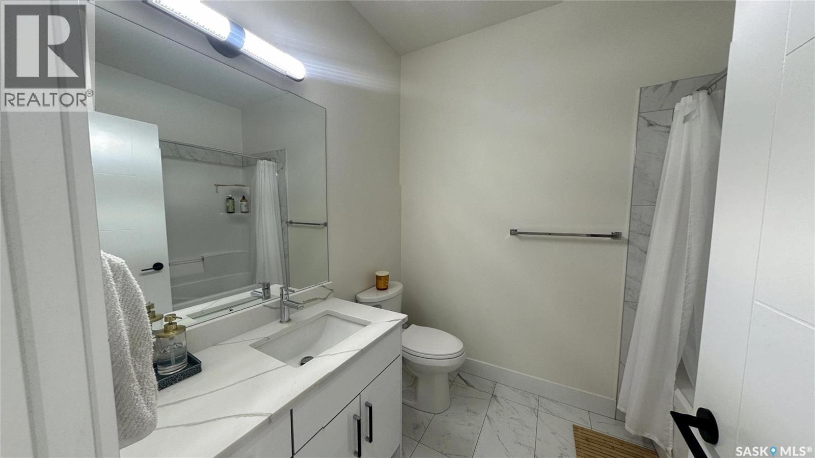 2535 Rosewood Drive, Saskatoon, SK