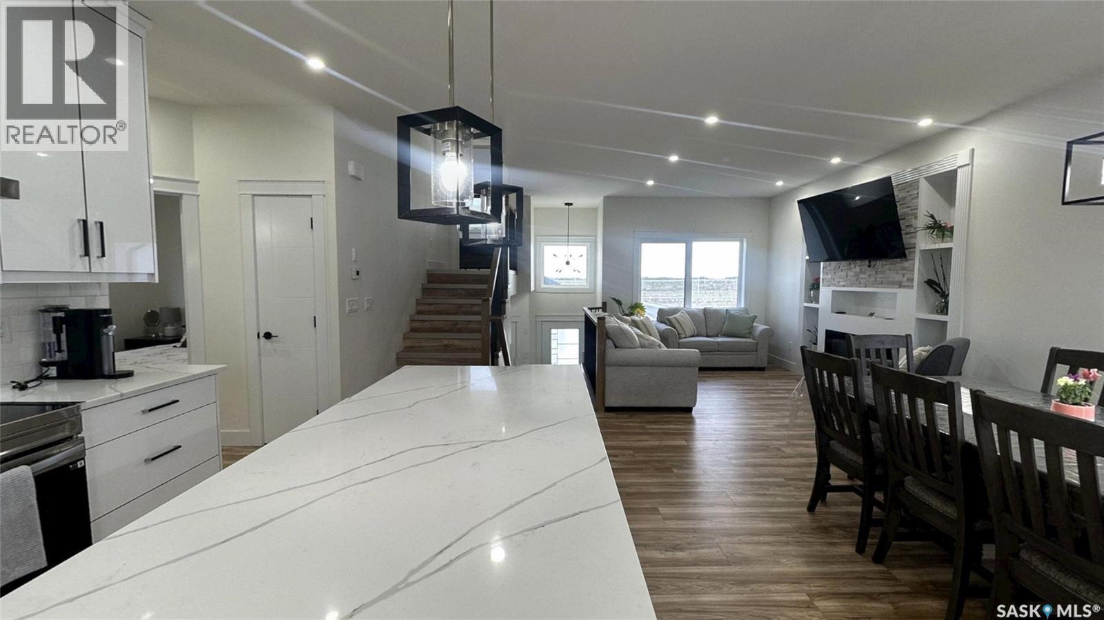 2535 Rosewood Drive, Saskatoon, SK