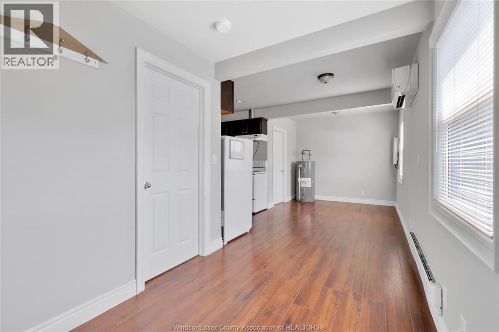 953 Henry Ford, Windsor, ON - Indoor Photo Showing Other Room