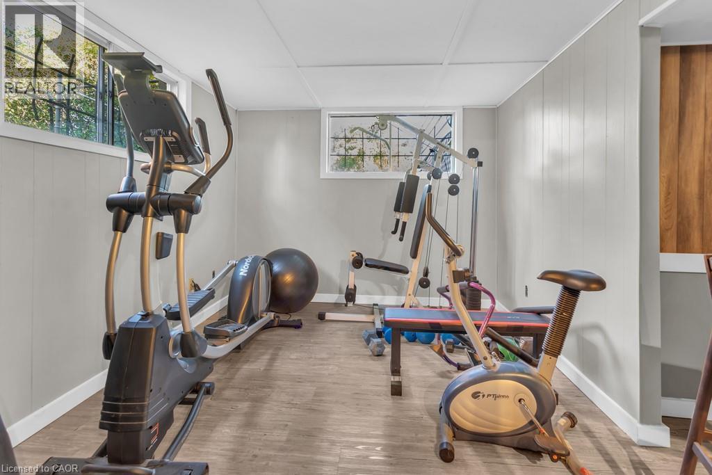 240 Elliott Street, Cambridge, ON - Indoor Photo Showing Gym Room