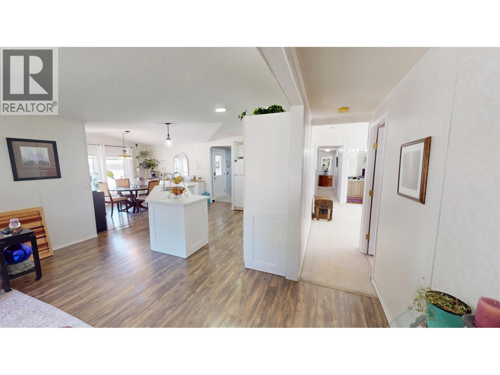 1302 Mountain Ash Road, Quesnel, BC - Indoor