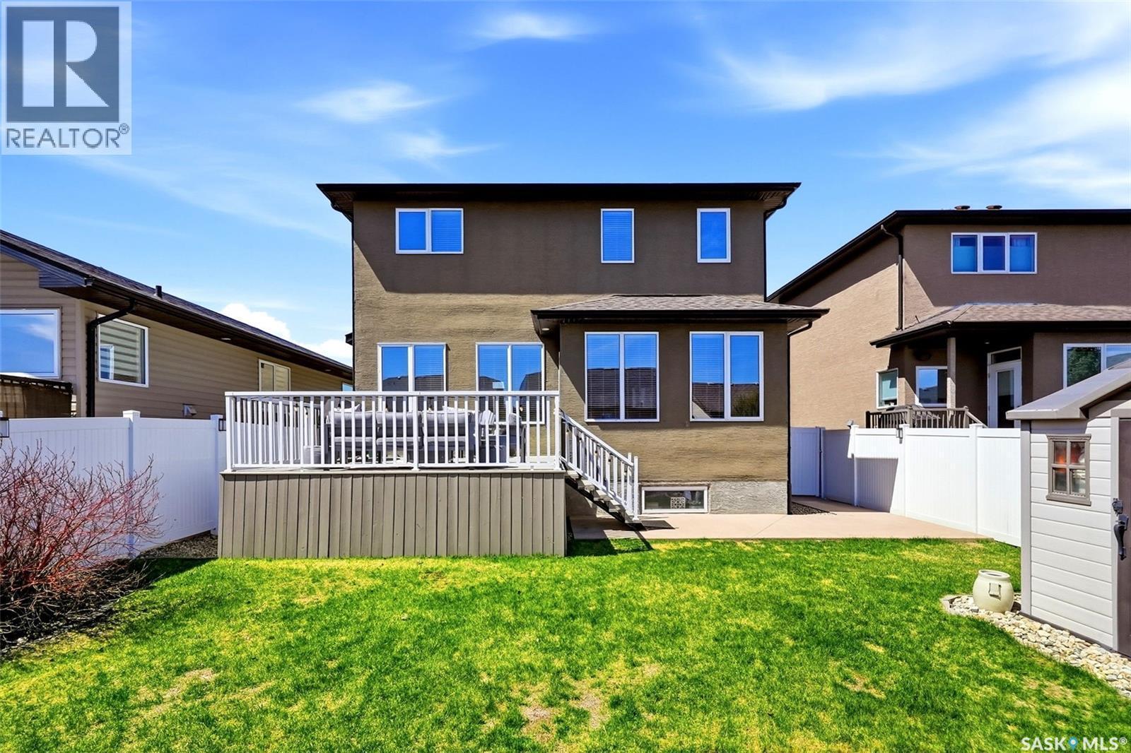 141 Oxbow Crescent, Regina, SK - Outdoor