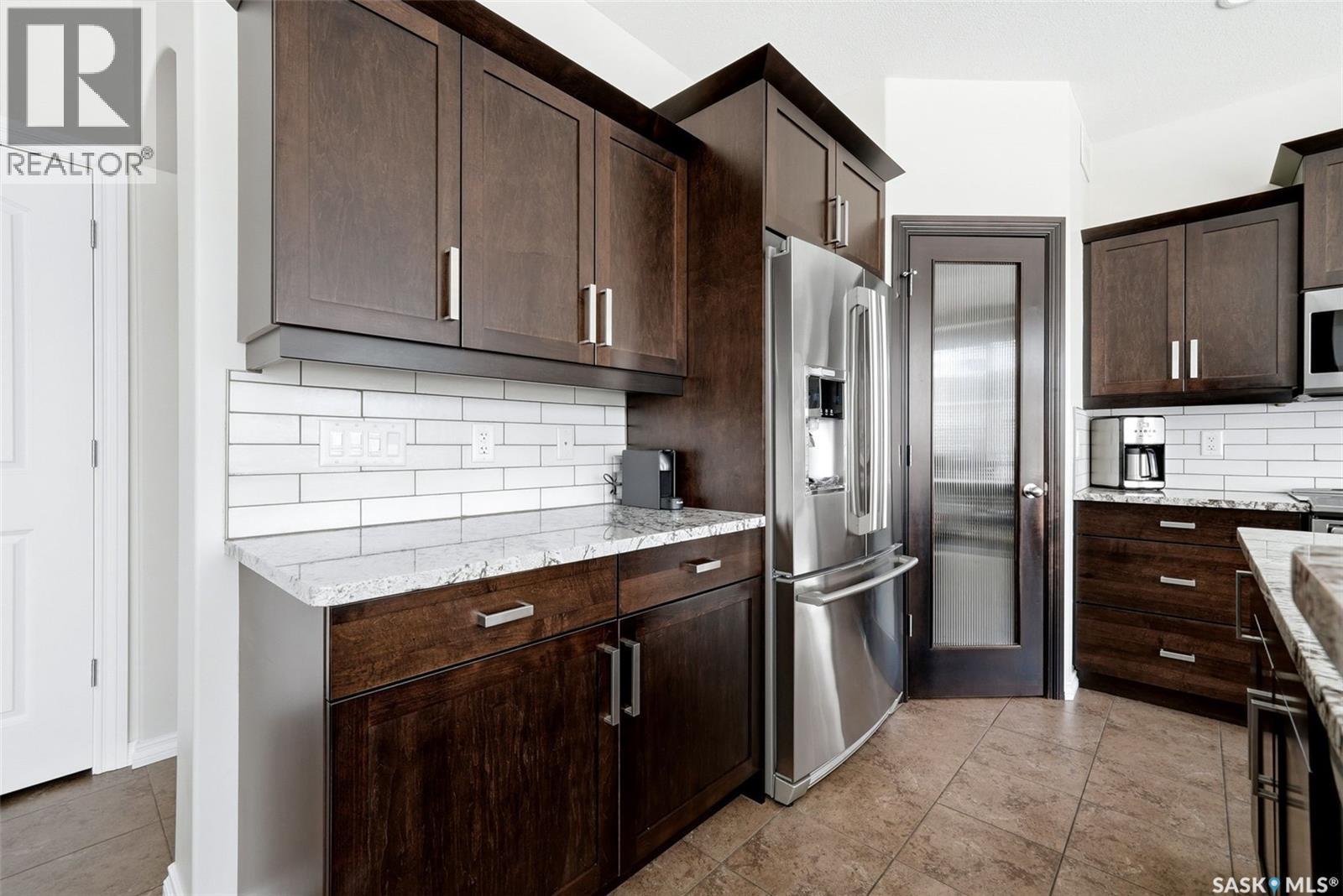 141 Oxbow Crescent, Regina, SK - Indoor Photo Showing Kitchen