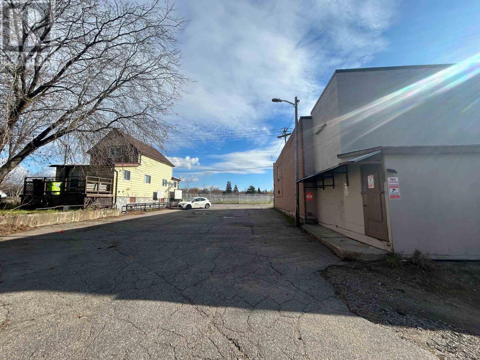 281 North St, Sault Ste. Marie, ON