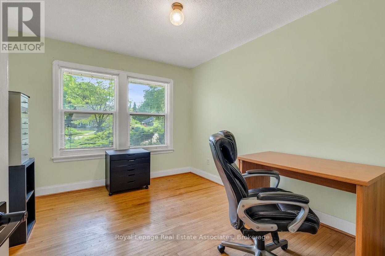 11 Ben Machree Drive, Mississauga, ON